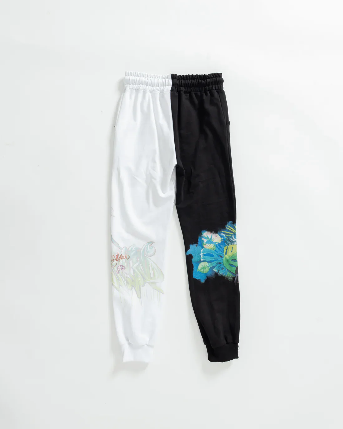 GRAFFITI STYLE SPLIT PANTS - Image 3