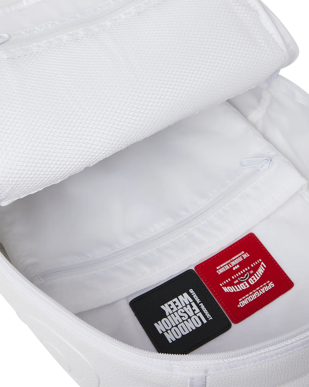 LFW WHITE LEATHER CHAIN DLXSV BACKPACK - Image 10