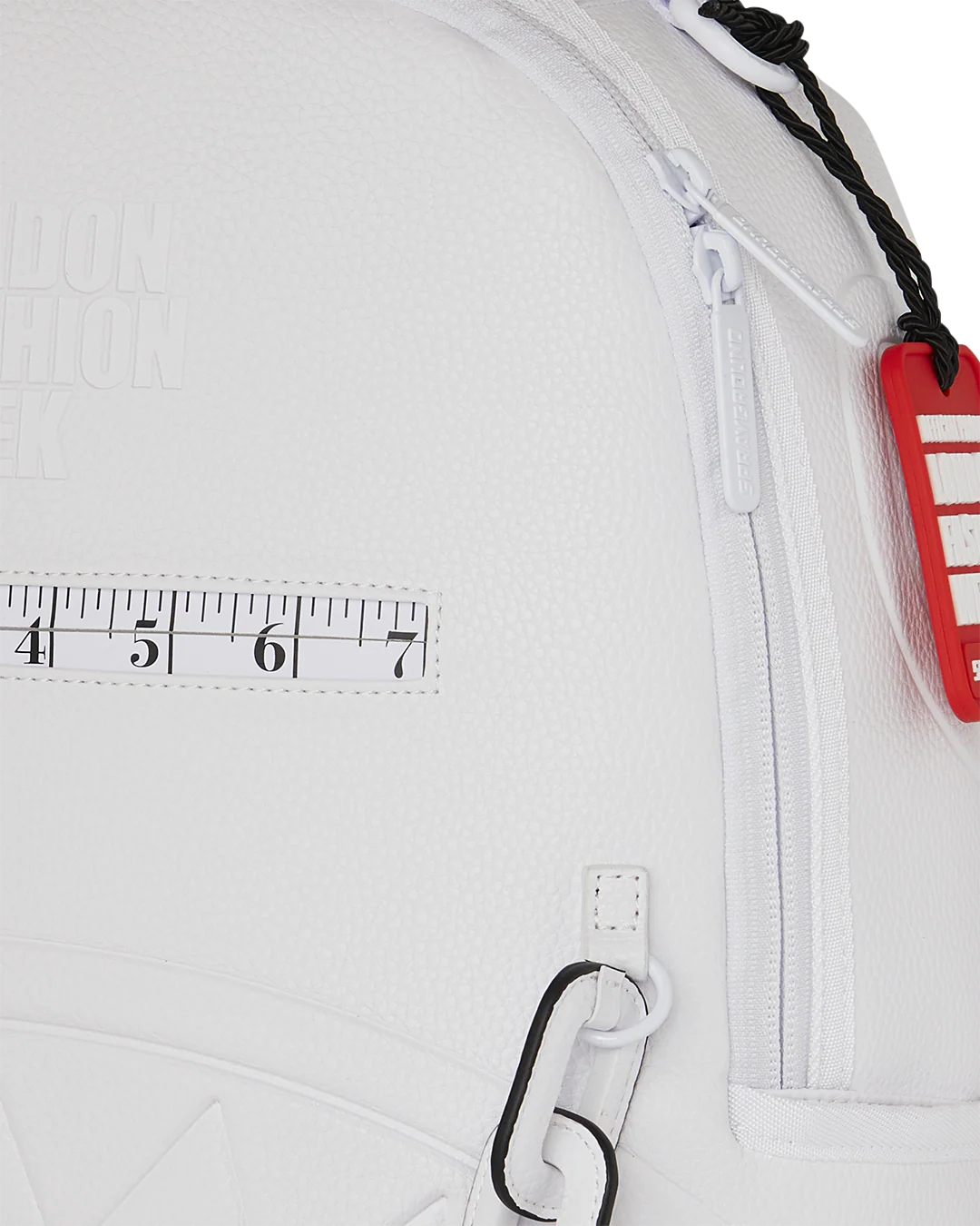 LFW WHITE LEATHER CHAIN DLXSV BACKPACK - Image 8