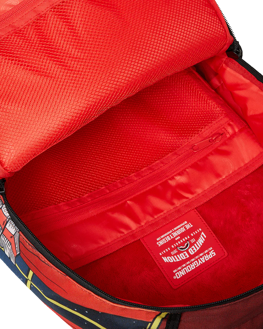 MONOPOLY LORD OF MANOR DLXR BACKPACK - Image 8