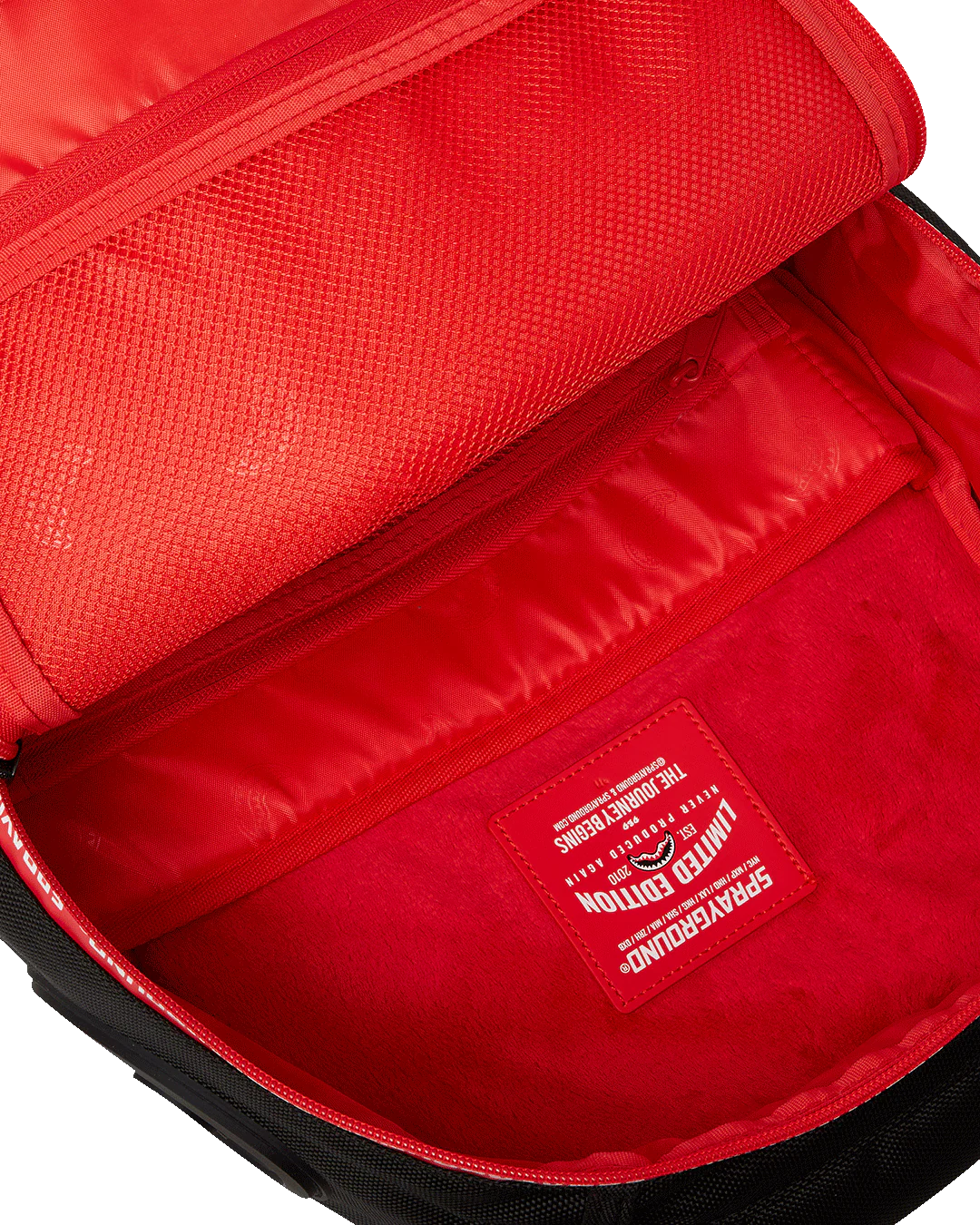 PRINTED ZIPPER SHARK DLX BACKPACK - Image 8