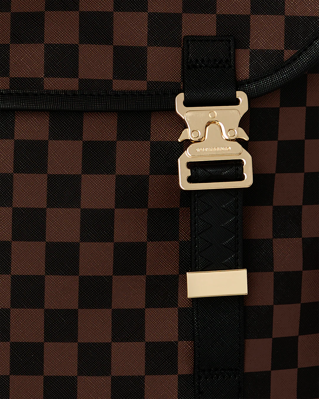RED REDEMPTION MONTE CARLO BACKPACK - Image 7