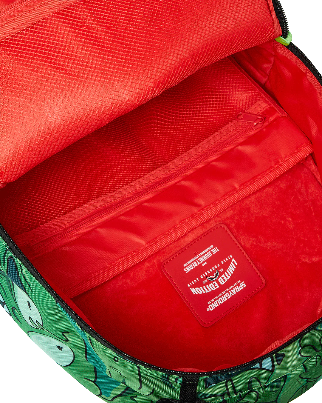 RICK & MORTY FUSION DLXR BACKPACK - Image 8