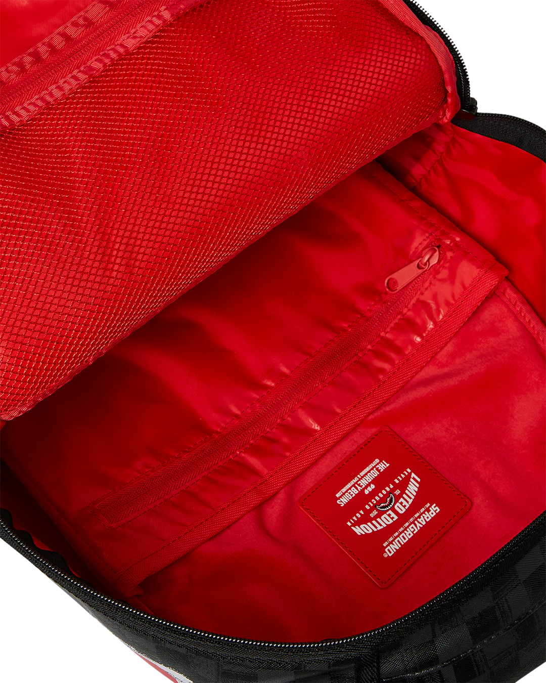 SCRIBBLE SHARK BACKPACK - Image 8